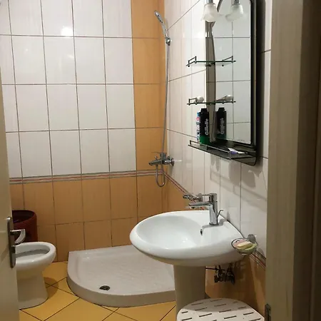 Dea Apartamento Sarandë